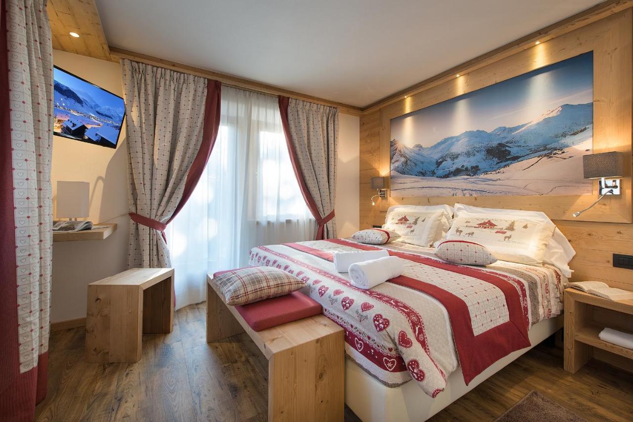 Hotel Bucaneve Livigno Exterior photo