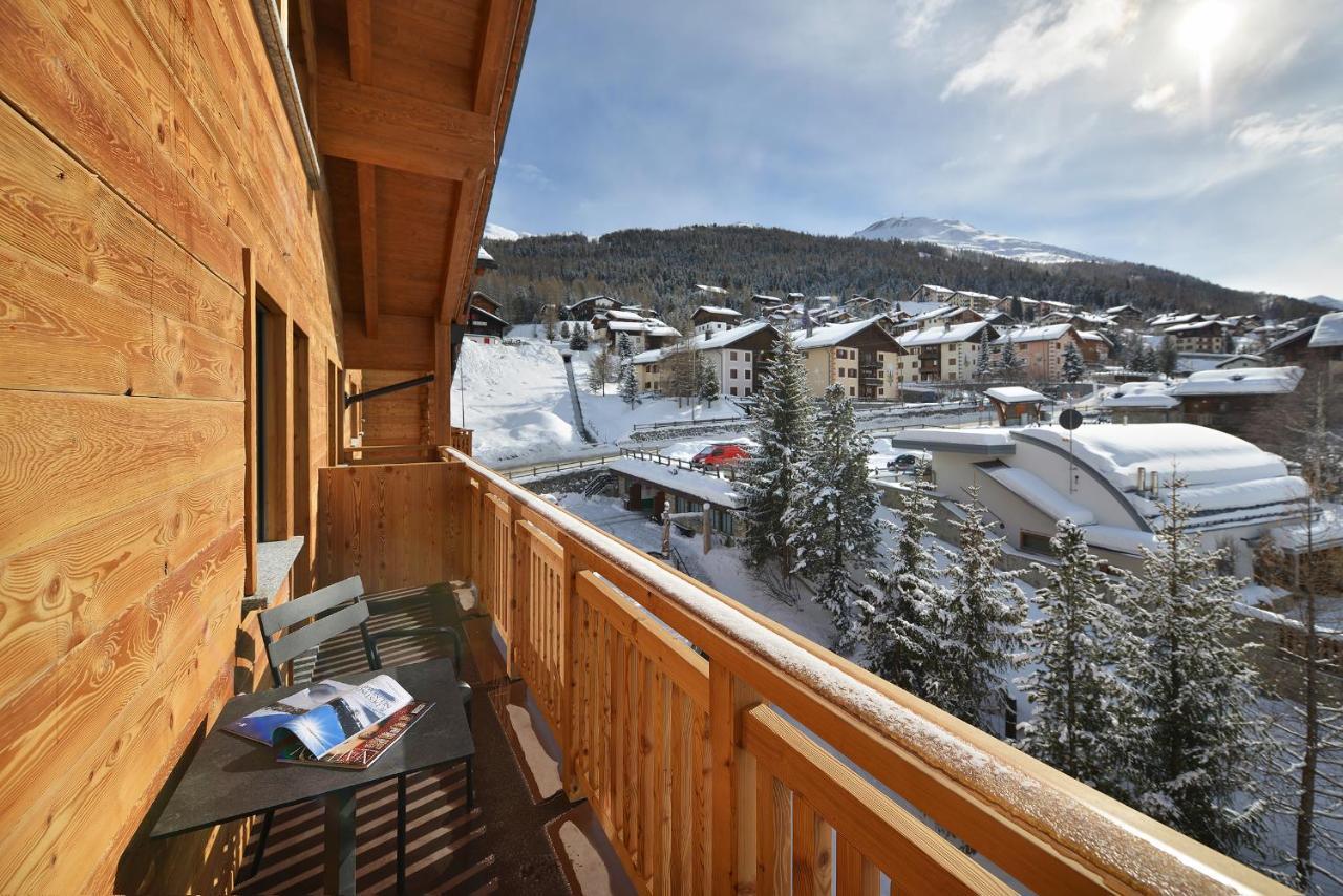 Hotel Bucaneve Livigno Exterior photo